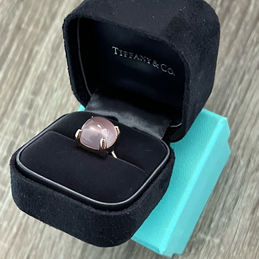 Tiffany & Co. rose quartz sugar stack ring - Picture 4 of 16